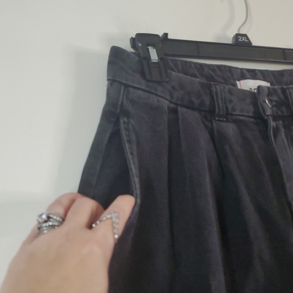 BDG Baggy Balloon Leg Pleated Jeans Size 25 Womens Washed Black - Picture 4 of 15